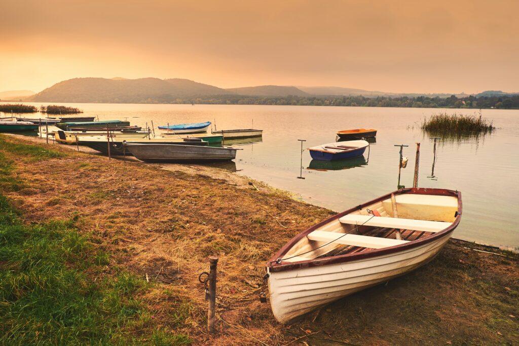 Boat on the lake